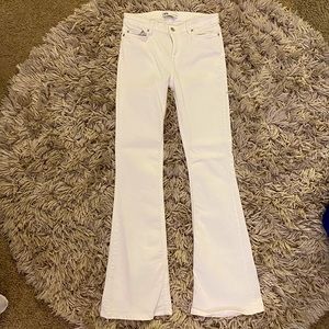 White ZARA jeans